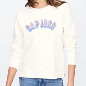 GAP Cream Sweatshirt with Blue and Orange Print Size XS